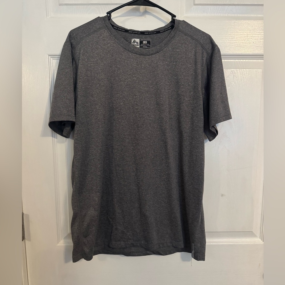 RBX Men’s Charcoal Short Sleeve Tee Size Large